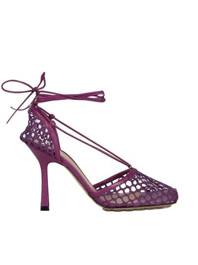 Bottega Veneta Mesh And Leather Décolleté In Purple