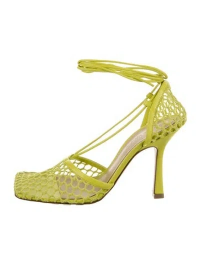 Pre-owned Bottega Veneta Mesh D'orsay Pumps W/ Tags In Yellow