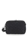 Bottega Veneta 'messenger Medium' Black Crossbody Bag With Intreccio Motif In Hammered Leather Man In Multicolor
