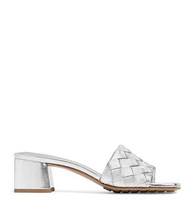 Bottega Veneta Metallic Leather Parco Mules 45 In Silver