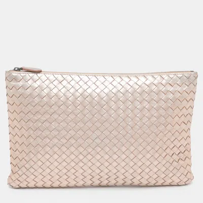 Pre-owned Bottega Veneta Metallic Pink Intrecciato Leather Pouch Clutch
