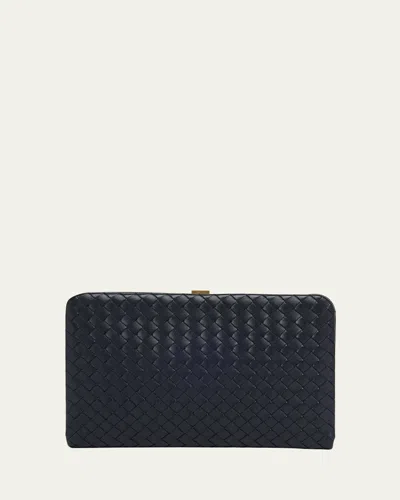 Bottega Veneta Mezzanotte Leather Clutch Bag In Blue