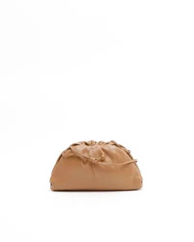 Bottega Veneta Mini The Pouch Bag In Brown