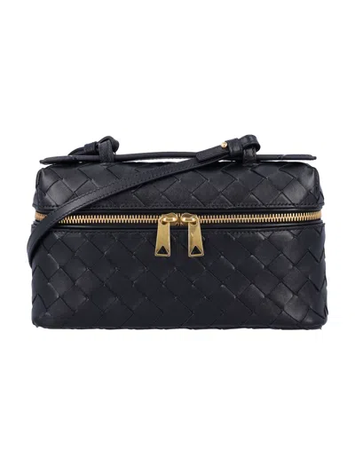 Bottega Veneta Mini Vanity Case With Signature Craftsmanship - Ss26 In Black
