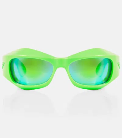 Bottega Veneta Mirrored Oval Sunglasses In Green