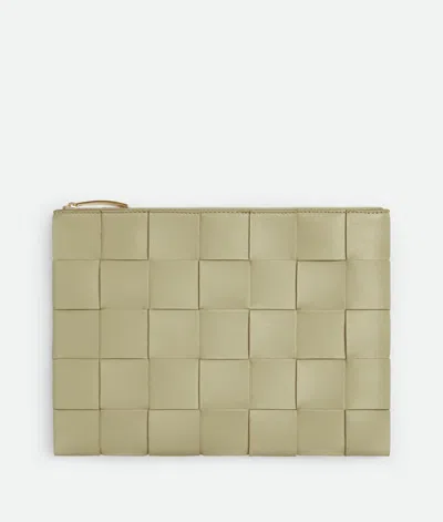 Bottega Veneta Bottega  Veneta Medium Cassette Flat Pouch In Green