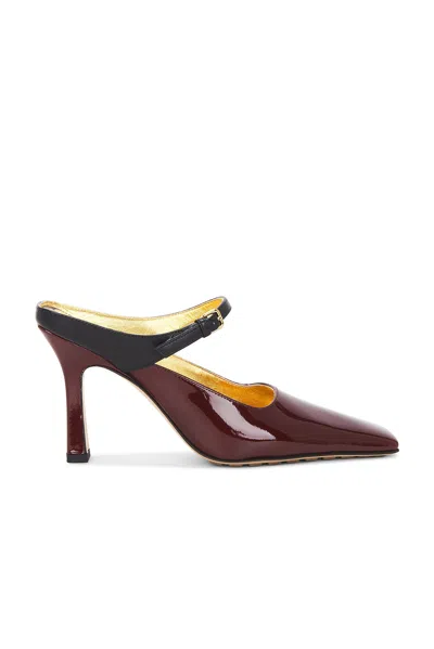BOTTEGA VENETA MULE PUMP