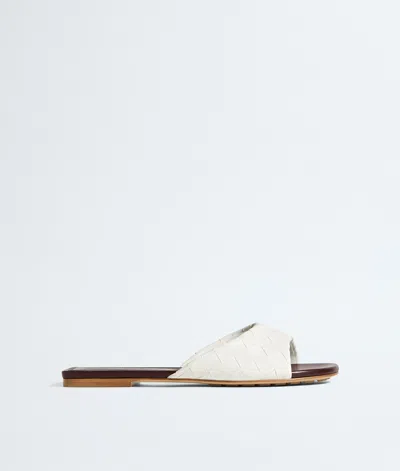 Bottega Veneta Bottega  Veneta Livia Flat Mule In White