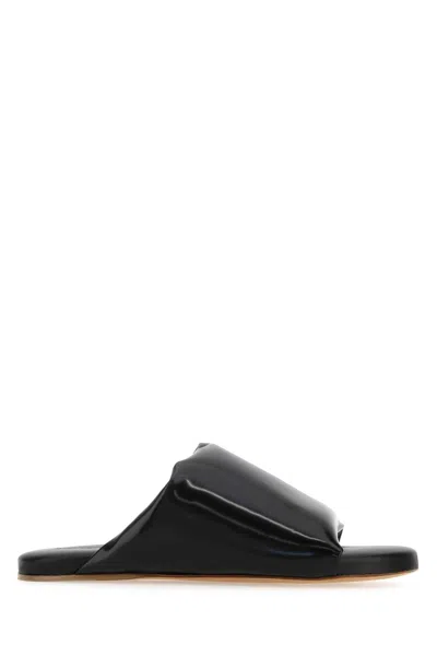 Bottega Veneta Nappa Leather Cushion Sandals In Black