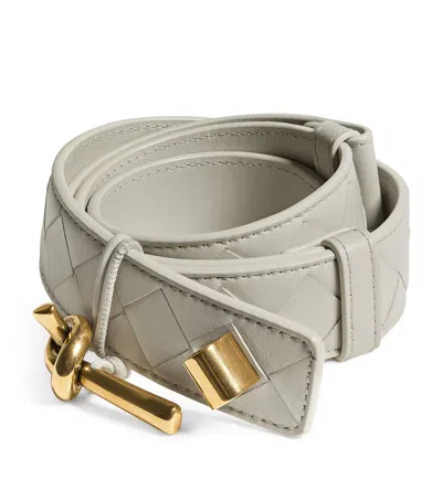 Bottega Veneta Nappa Leather Intrecciato Andiamo Belt In Grey