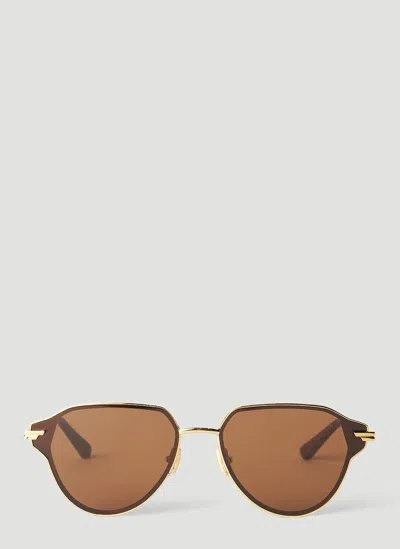 Bottega Veneta Navigator Frame Sunglasses In Brown