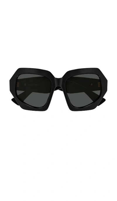 Bottega Veneta Navigator Sunglasses In Black