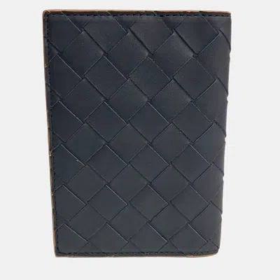 Pre-owned Bottega Veneta Navy Blue Leather Mesh Passport Wallet