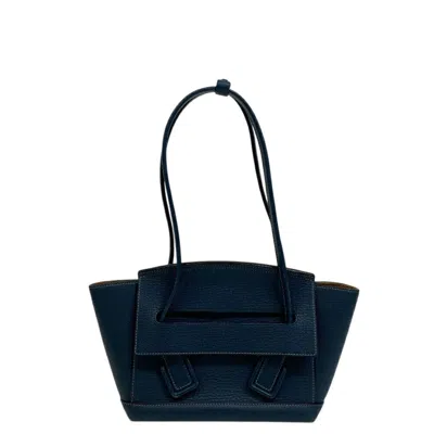 Pre-owned Bottega Veneta Navy Leather Shoulder Bag () In Blue