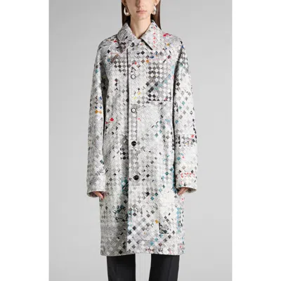 Bottega Veneta Newspaper Print Intrecciato Leather Coat In 8501 Light Grey/black