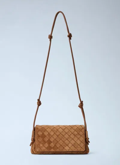 Bottega Veneta Notturno Shoulder Bag In Brown