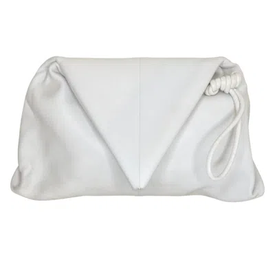 Pre-owned Bottega Veneta Off-white Clutch Bag ()