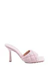 Bottega Veneta Open-toe Quilted Dress Shoes In 5071