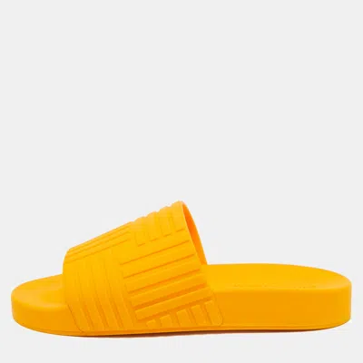 Pre-owned Bottega Veneta Orange Rubber Flat Slides Size 37