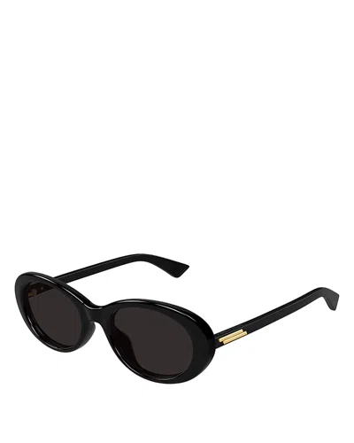 Bottega Veneta Eyewear Classic Oval Sunglasses In Black