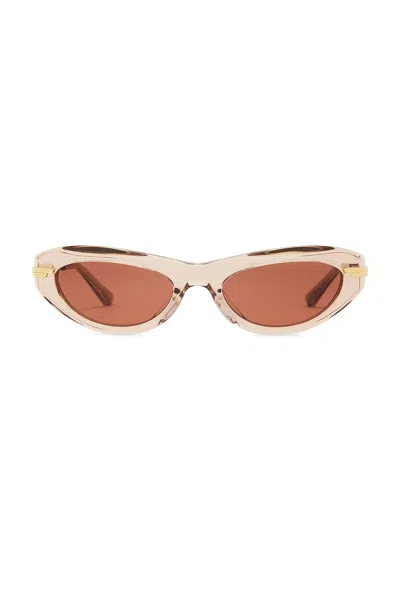 Bottega Veneta Oval Sunglasses In Brown & Gold