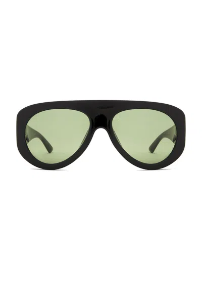Bottega Veneta Oversized Sunglasses In Black & Green