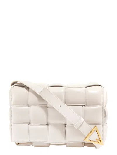 Bottega Veneta Padded Cassette Leather Shoulder Bag In Beige