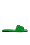 Bottega Veneta Padded Stretch Flat Sandals In Parakeet