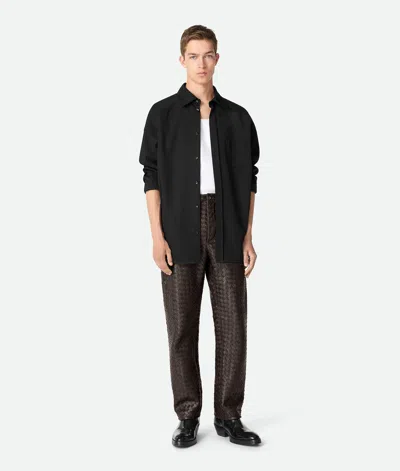 Bottega Veneta Pantalon En Cuir Intrecciato In Black