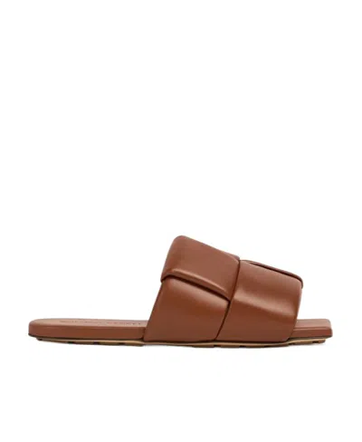 BOTTEGA VENETA BOTTEGA VENETA PADDED SLIP-ON SANDALS