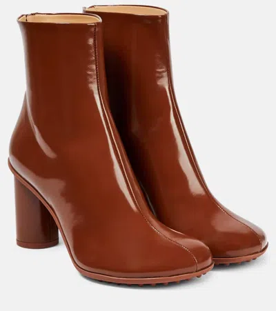 Bottega Veneta Atomic Patent Leather Ankle Boots In Brown
