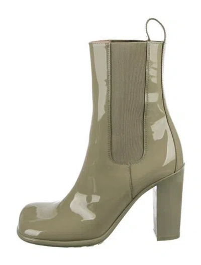 Pre-owned Bottega Veneta Patent Leather Chelsea Boots In Green