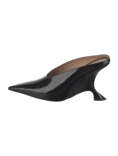 Pre-owned Bottega Veneta Patent Leather Mules In Black