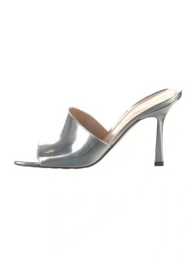 Pre-owned Bottega Veneta Patent Leather Slides