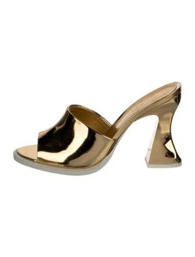 Pre-owned Bottega Veneta Patent Leather Slides In Gold