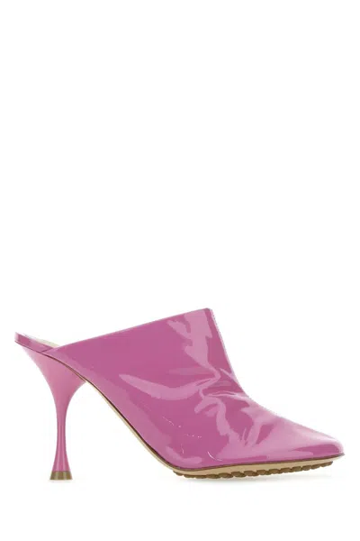Bottega Veneta Patent Nappa Leather Heel Mule In Pink