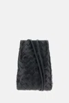 Bottega Veneta Leather Smartphone Case In Black