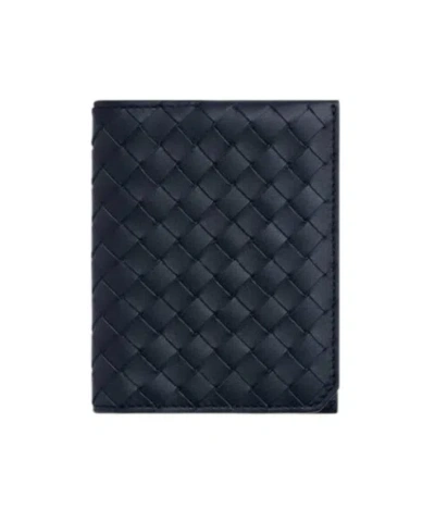 Bottega Veneta Leather Intrecciato Flap Card Holder In Blue