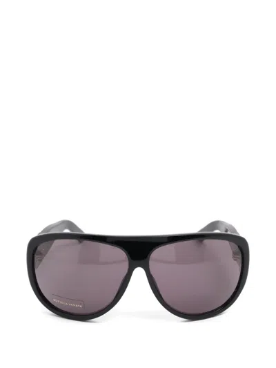 Pre-owned Bottega Veneta Pilot-frame Sunglasses In Black
