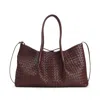 Bottega Veneta Pinacoteca Medium Leather Tote Bag In Brown