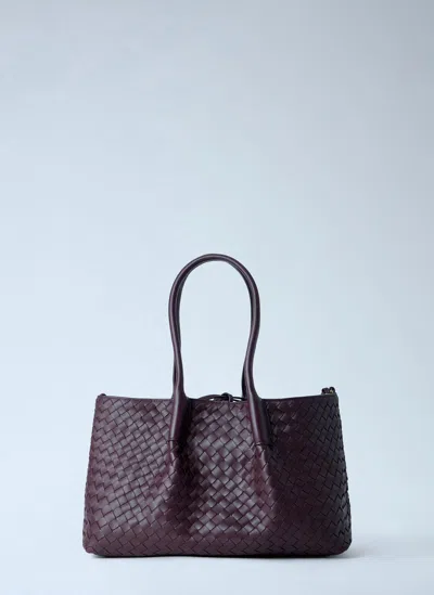 Bottega Veneta Pinacoteca Shoulder Bag In Burgundy