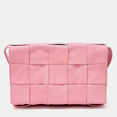 Pre-owned Bottega Veneta Pink Leather Cassette Belt Bag