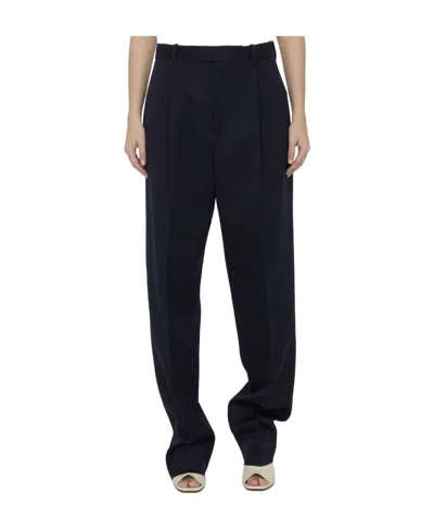 Bottega Veneta Pleated Casual Pants On The Front In Black