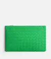 Bottega Veneta Medium Pouch In Parakeet