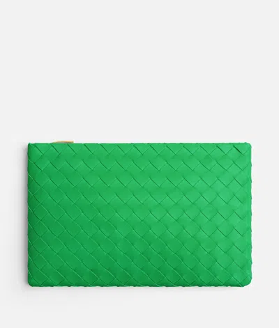Bottega Veneta Medium Pouch In Parakeet