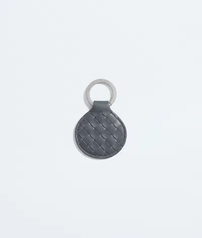 Bottega Veneta Intrecciato Piccolo Round Key Ring In Gray