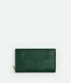 Bottega Veneta Cassette Zip Around Wallet In Emerald Green