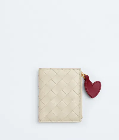 Bottega Veneta Kleines Intrecciato Bi-fold Portemonnaie In Brown