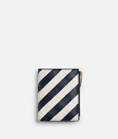 Bottega Veneta Portefeuille Bi-fold Intrecciato Petit Format In Space/chalk