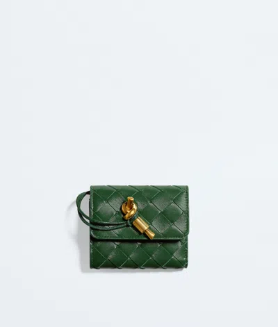Bottega Veneta Bottega  Veneta Andiamo Tri-fold Wallet In Green